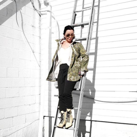 Spell & the Gypsy Collective Designs Eden Camo Jacket - Picture 5 of 6